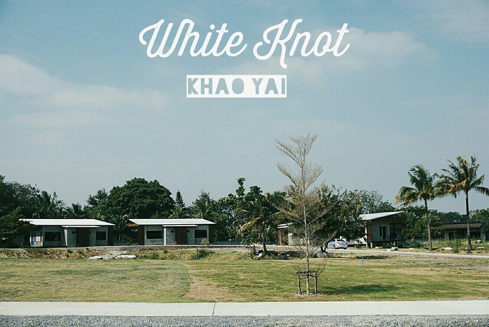 The White Knot Farm Stay Pak Chong Exteriör bild